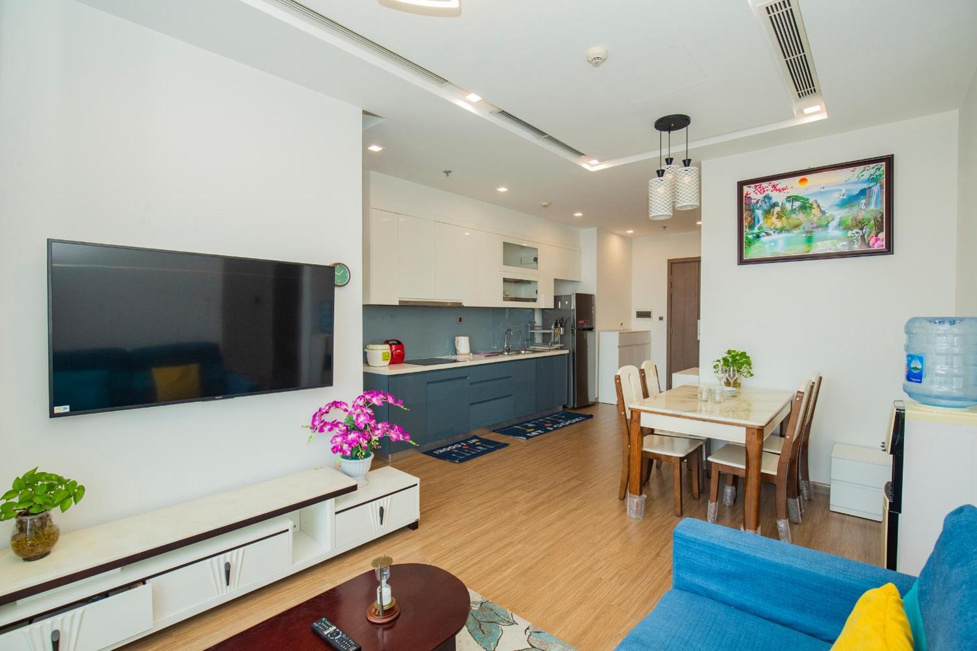Апартаменты Investland- Vinhomes Metropolis One, Two, Three, Four Bedrooms