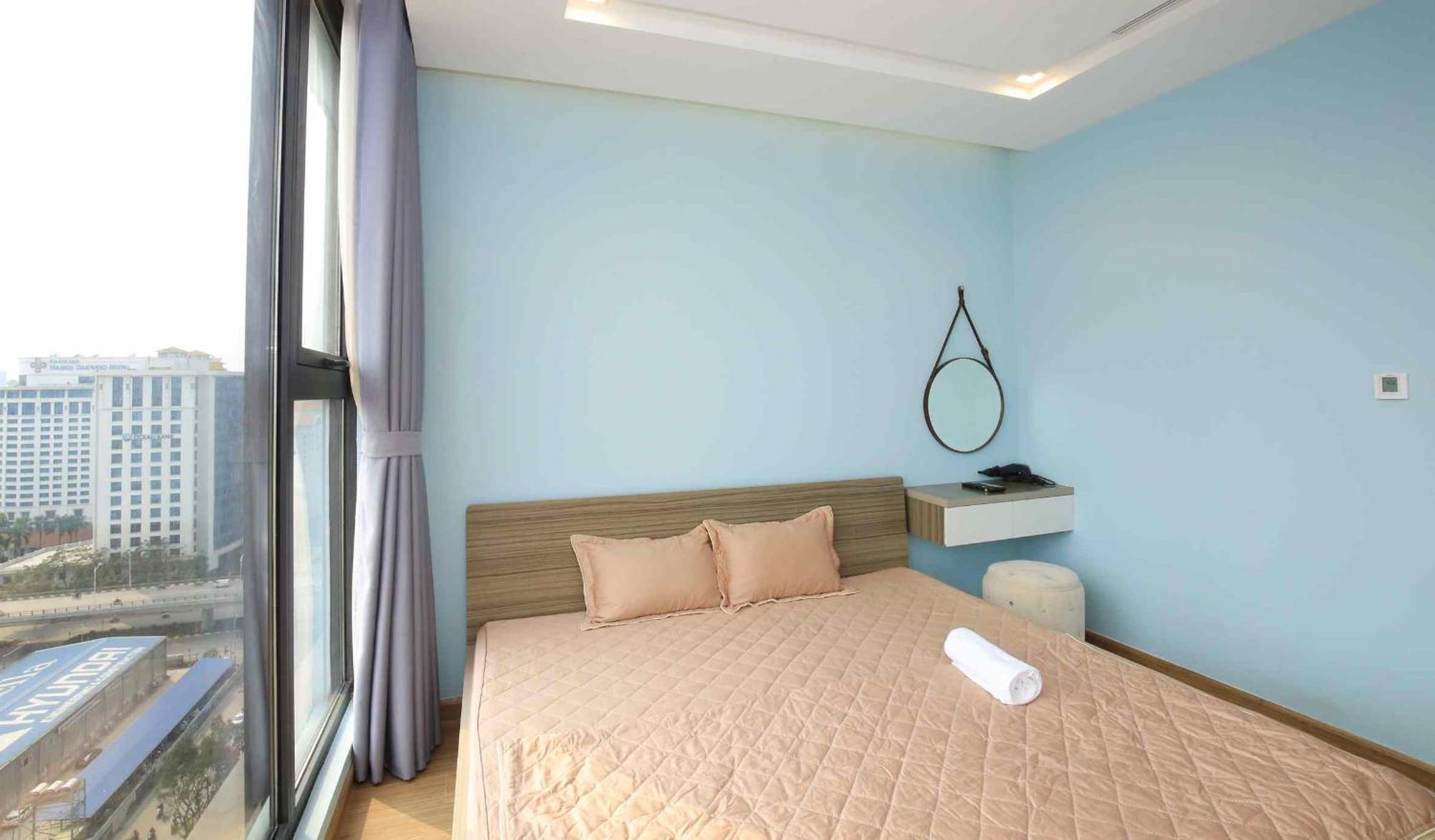 Investland- Vinhomes Metropolis One, Two, Three, Four Bedrooms Ханой