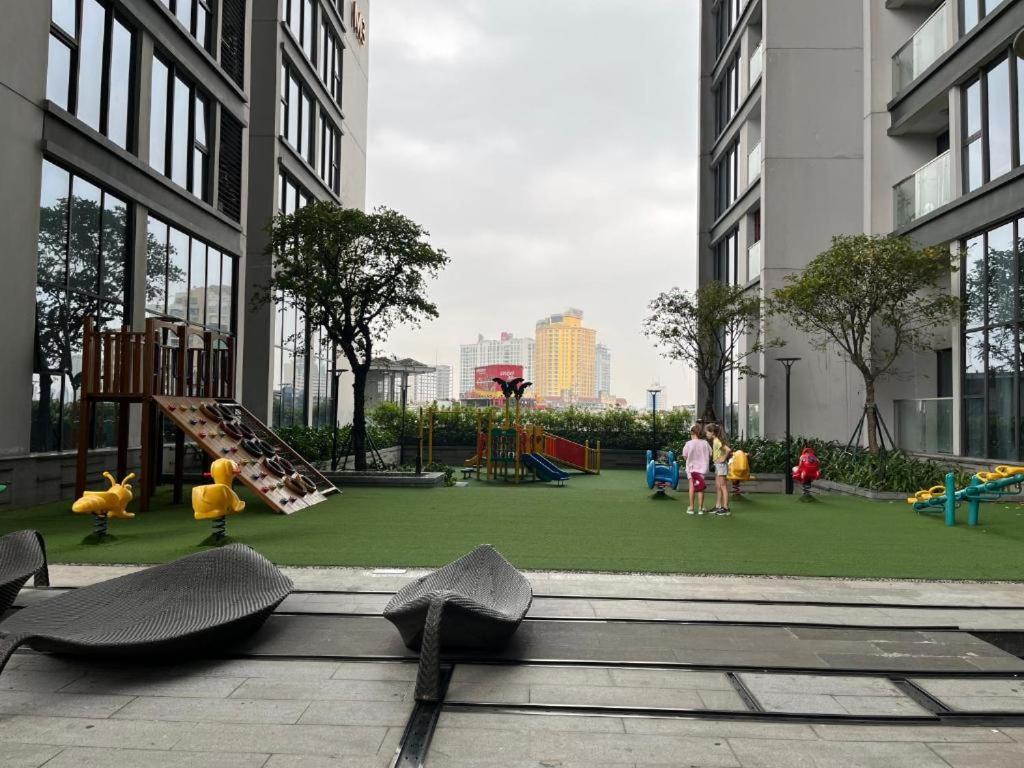 Апартаменты Investland- Vinhomes Metropolis One, Two, Three, Four Bedrooms Ханой